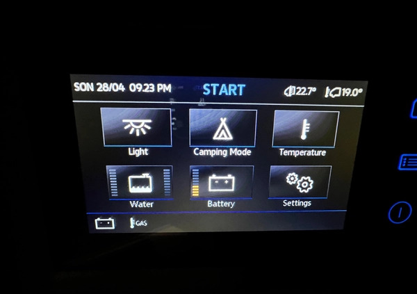 Volkswagen Crafter cena 267699 przebieg: 51919, rok produkcji 2019 z Poznań małe 704